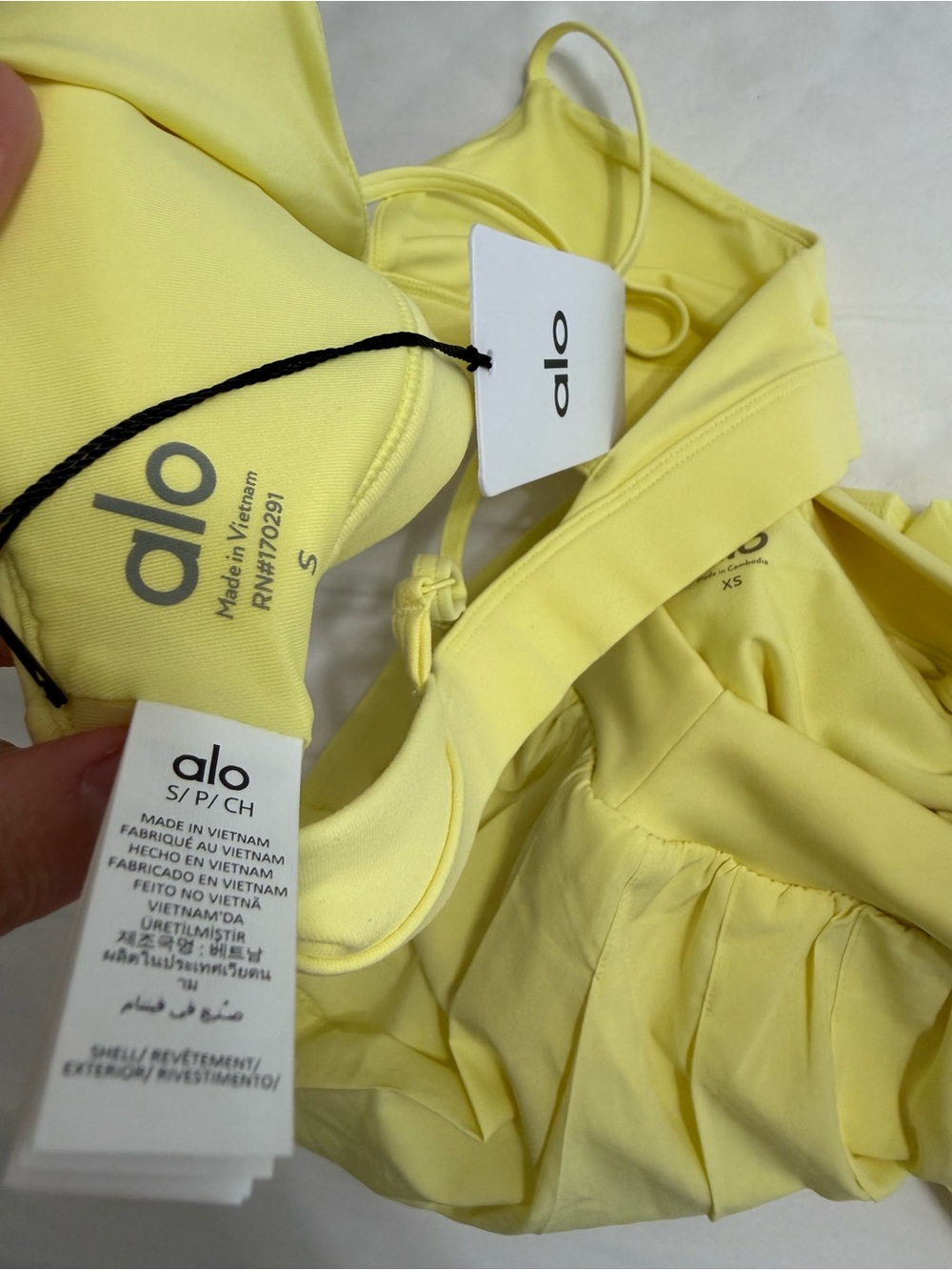 Alo Yoga Set - Sunshine Double or Nothing Tennis Skirt XS & Splendor Bra Small - Picture 7 of 7